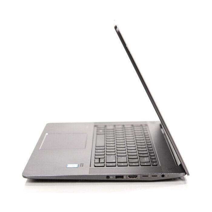بررسی لپتاپ استوک HP Zbook studio 8